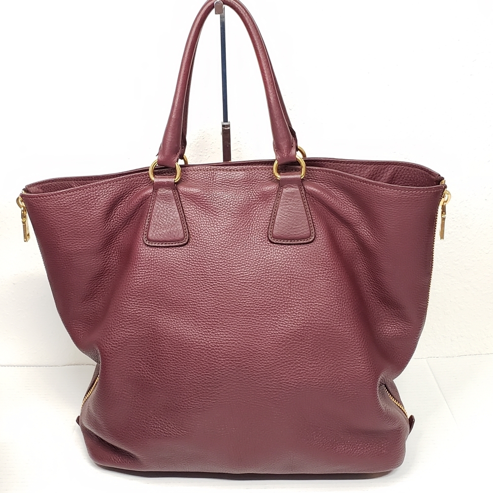 Authentic Prada Vitello Daino Leather Tote Burgundy Large Shoulder Bag - Picture 3 of 16